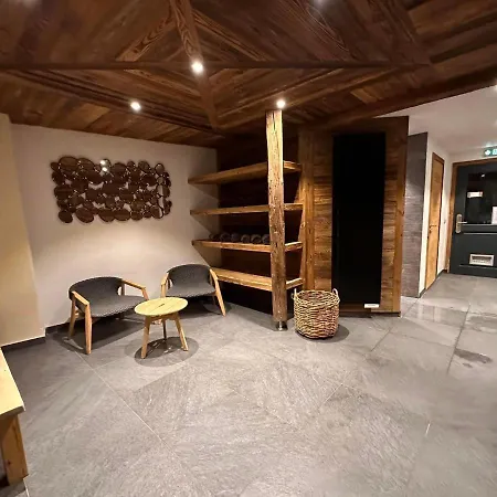 Arc 1950 De Standing Renove Avec Vue Sur Le Mont Blanc - Paradiski 5 Cristaux Apartment *